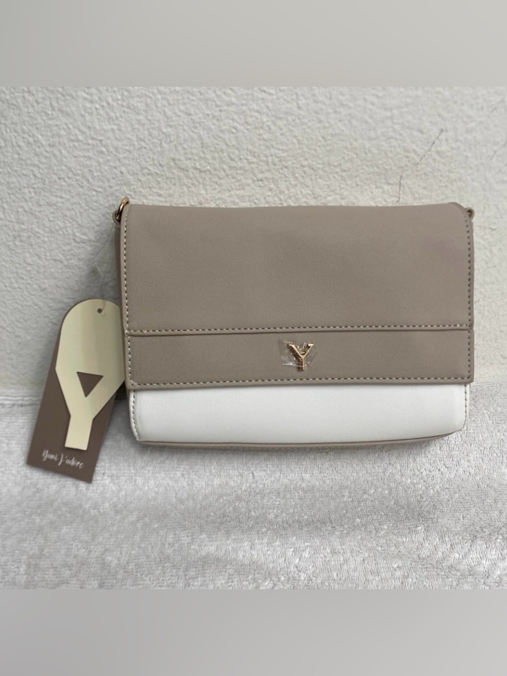 NWT New Yani J'adore Womens Tan White Faux Leather Clutch + Strap Classic Girly - Picture 1 of 12